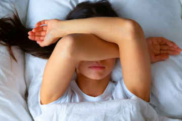 Stay or Go Psychic Reading - Spiritually Guided Tarot Reading